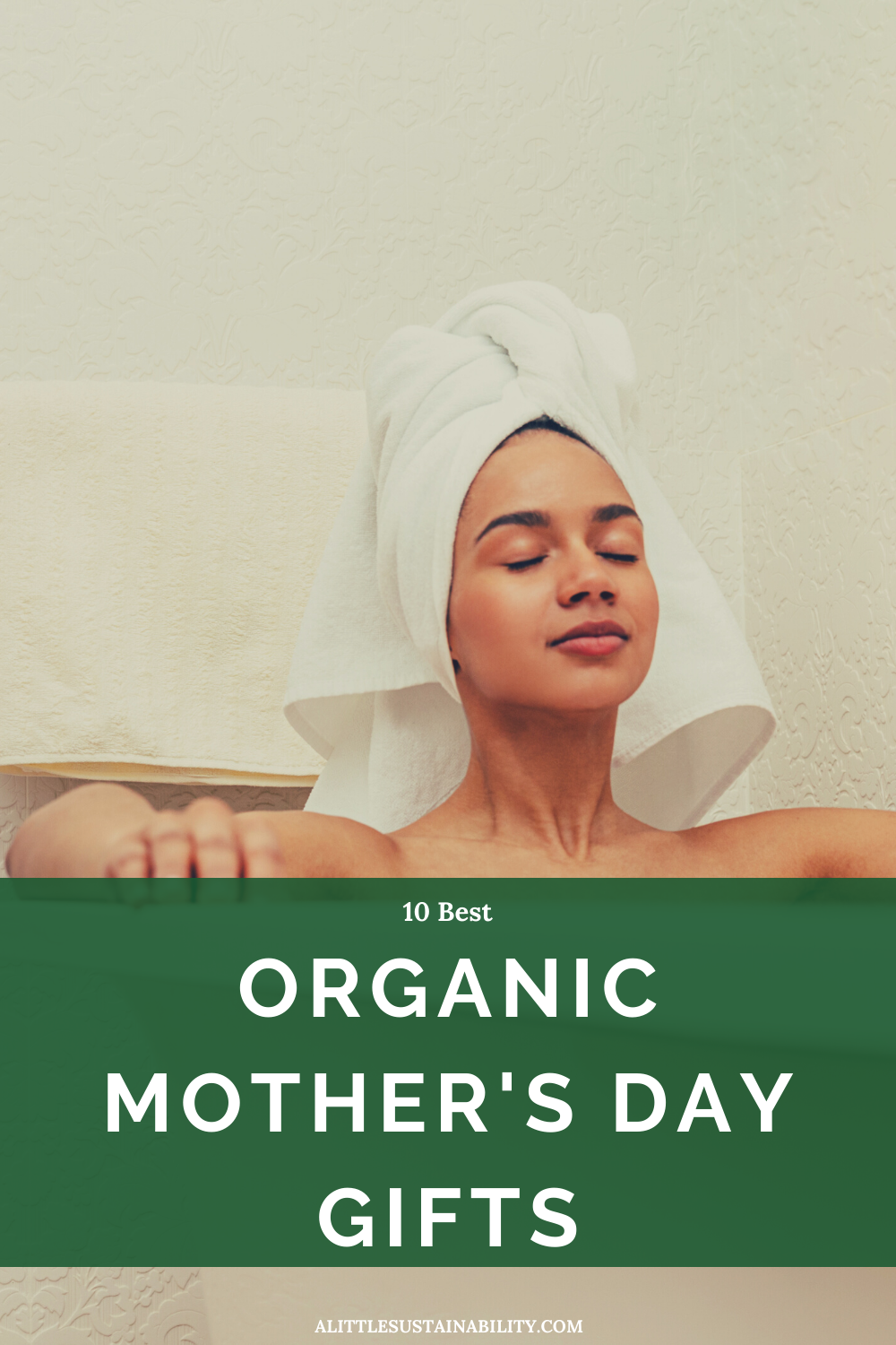 10 best organic Mother's Day Gifts. Gifts for mom that are organic and come from ethical brands. #naturalbeauty #organicskincare #mothersdaygiftsfromdaughter